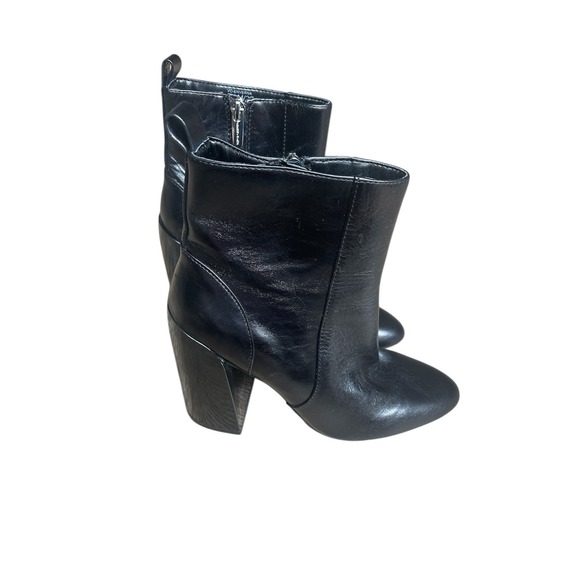 Vince Camuto Shoes - Vince Camuto Black Leather Block Heel Ankle Booties Pointed Toe Size 6.5